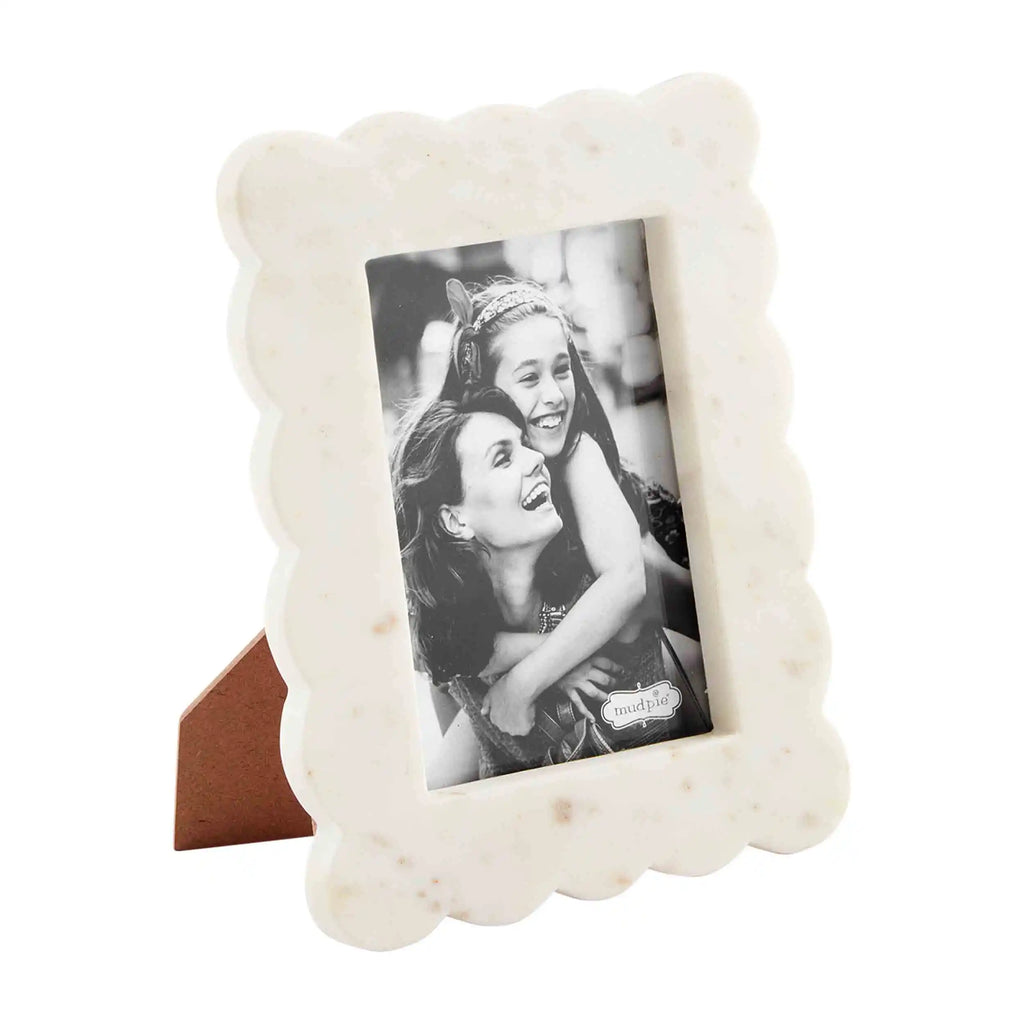 Scalloped Picture Frame Mud Pie-Mud pie-The Bugs Ear