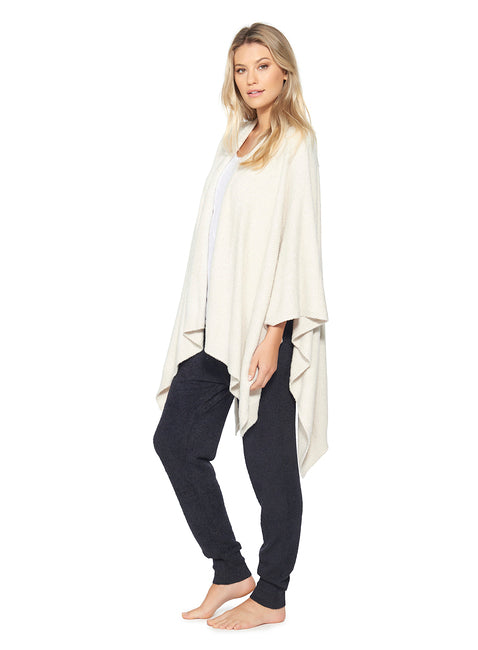 Barefoot Dreams Cozy Chic Weekend Wrap in Heathered Stone and Pearl-Barefoot Dreams-The Bugs Ear