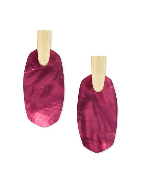 Kendra Scott Aragon Gold Drop Earrings In Berry Illusion