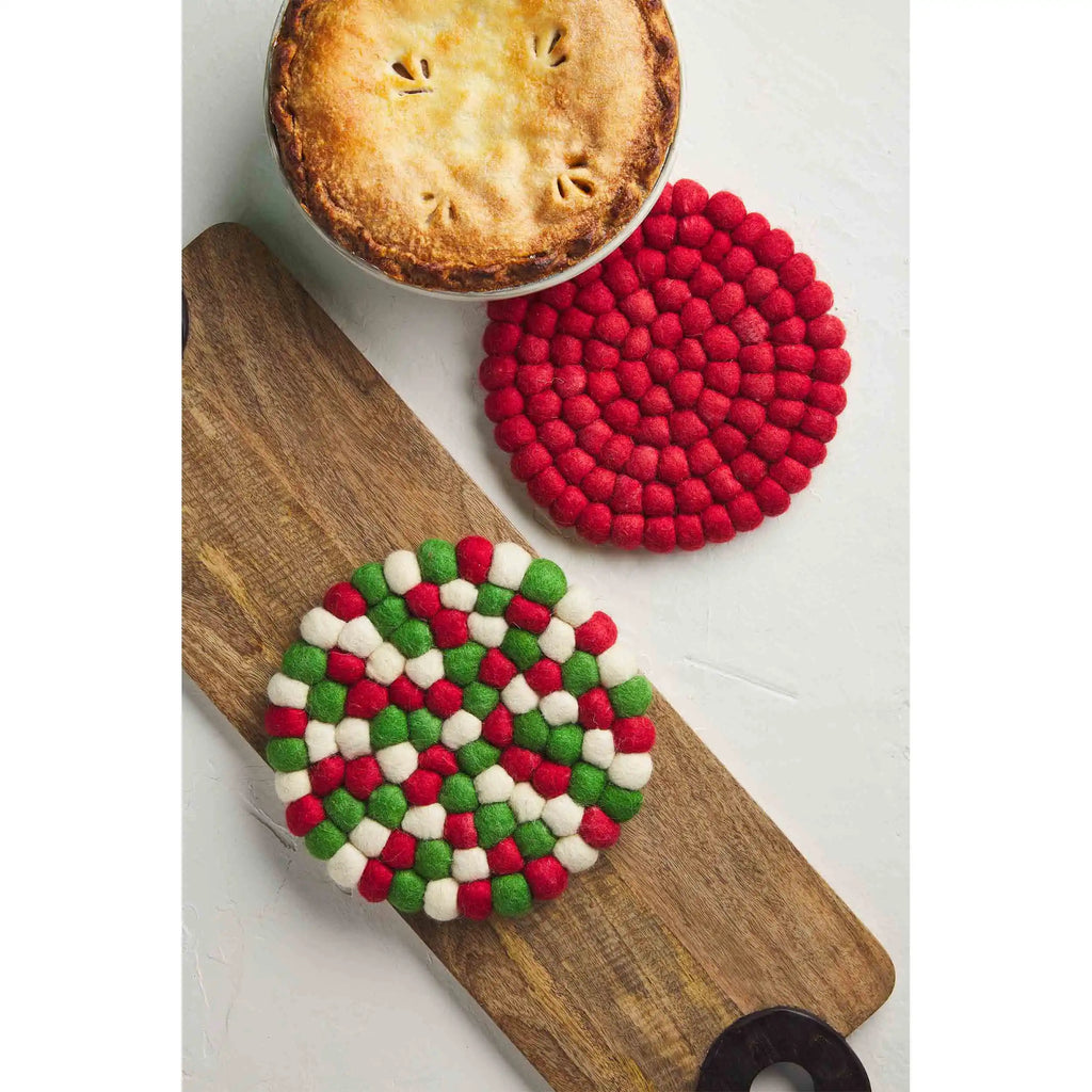 Christmas Pom Trivet Mud Pie-Mud pie-The Bugs Ear