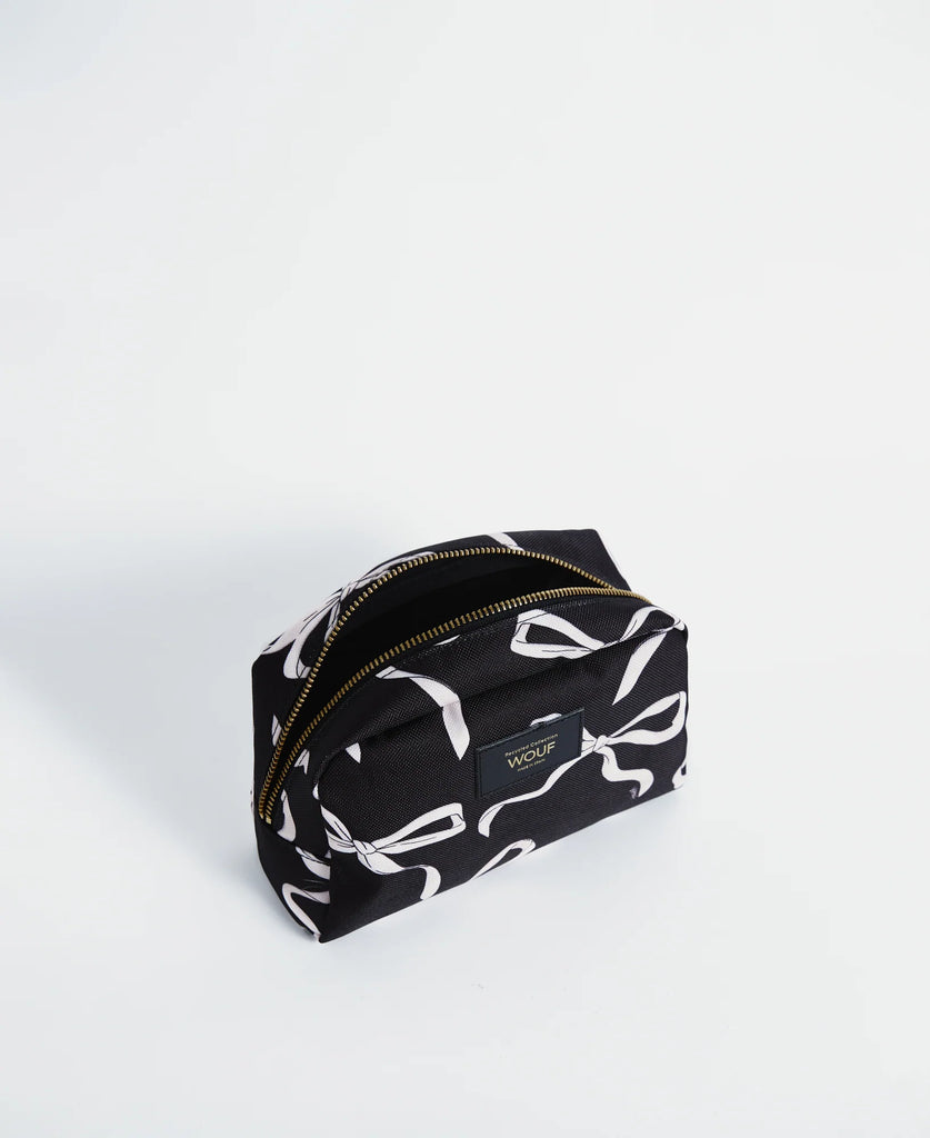 Carlota Toiletry Bag-Wouf-The Bugs Ear
