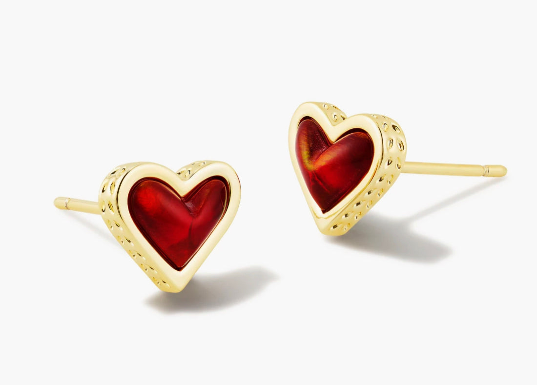 Kendra Scott Framed Ari Heart Gold Stud Earrings in Red Opalescent