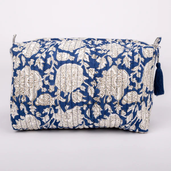 Quilted Wash Bag Travel Essential Organizer Origin Pink-Origin Pink-The Bugs Ear