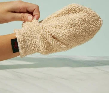 The Body Mitt-Kate McLeod-The Bugs Ear