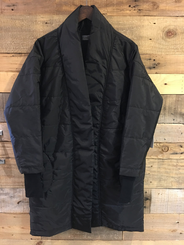 The Garima Open Front Puffer Jacket in True Black-Sundays-The Bugs Ear