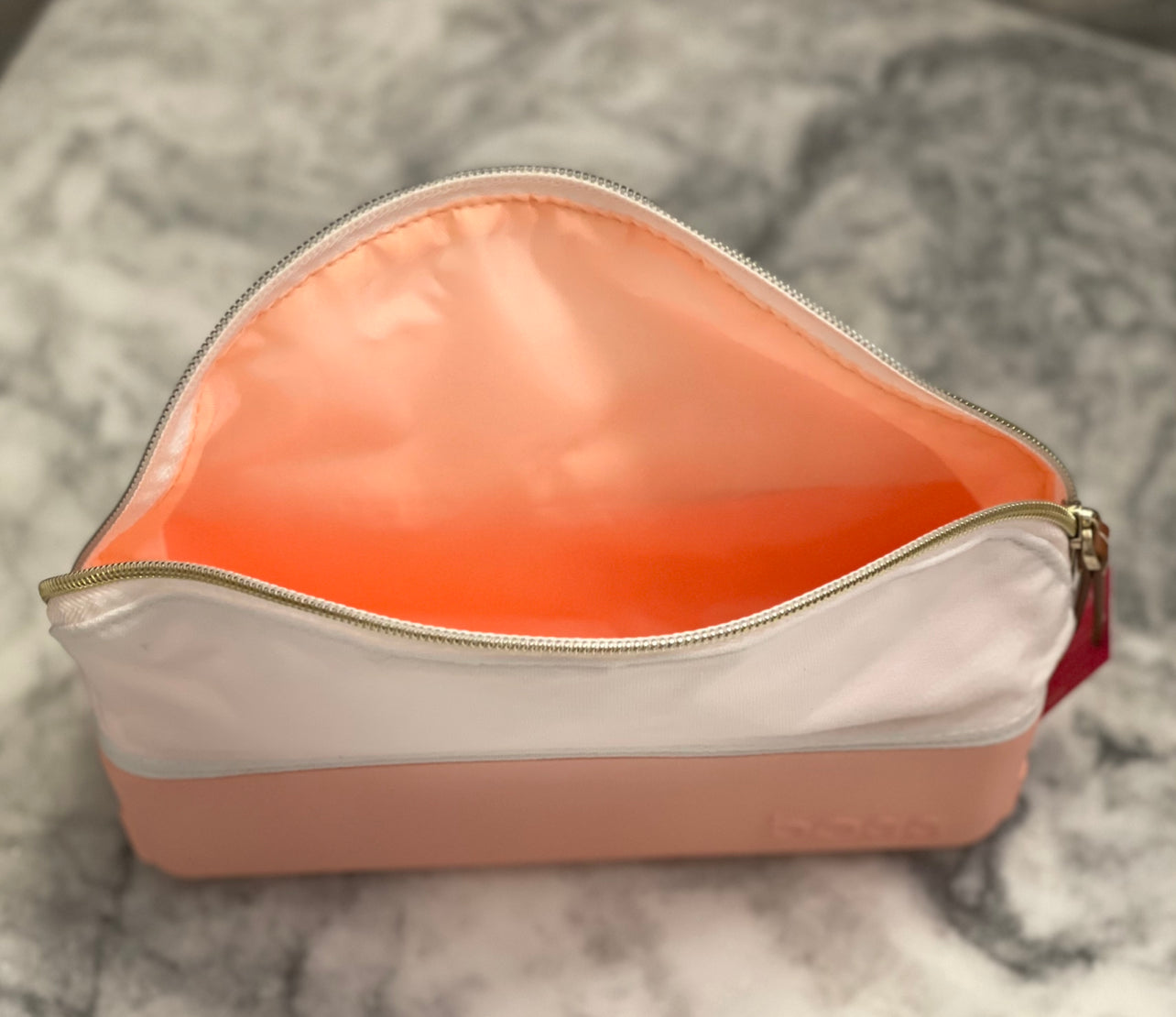 Bogg Bag Beauty and the Bogg Cosmetic Bag PLAIN Assorted Colors The Bugs Ear